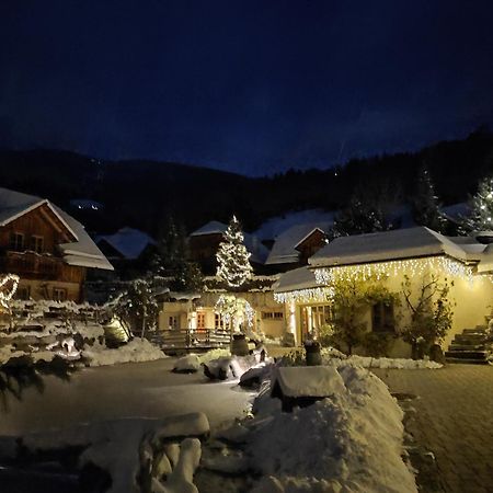 St Martin Chalets ซังคท์มิคาอิลอิมลุงเกา ภายนอก รูปภาพ
