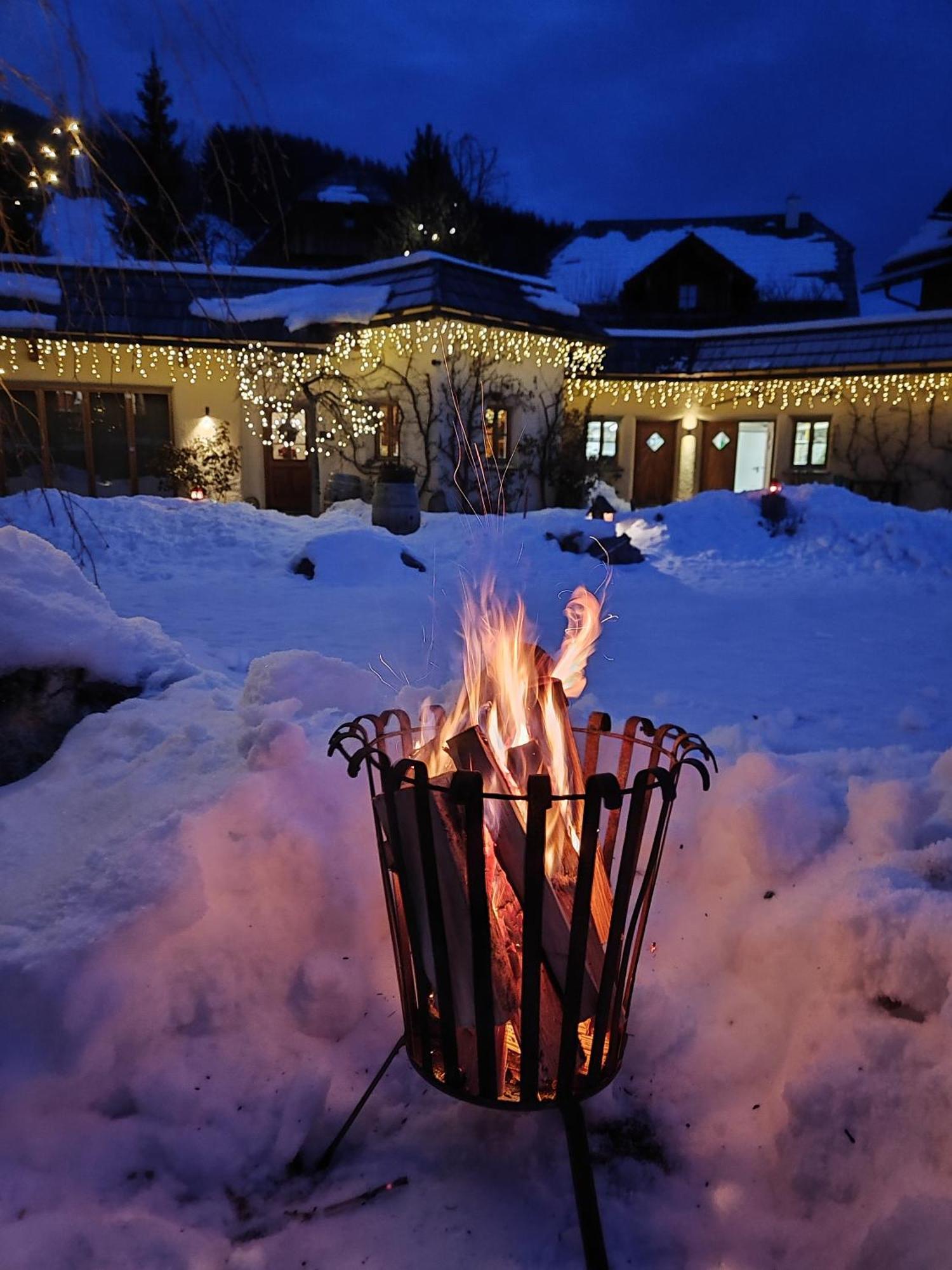 St Martin Chalets ซังคท์มิคาอิลอิมลุงเกา ภายนอก รูปภาพ