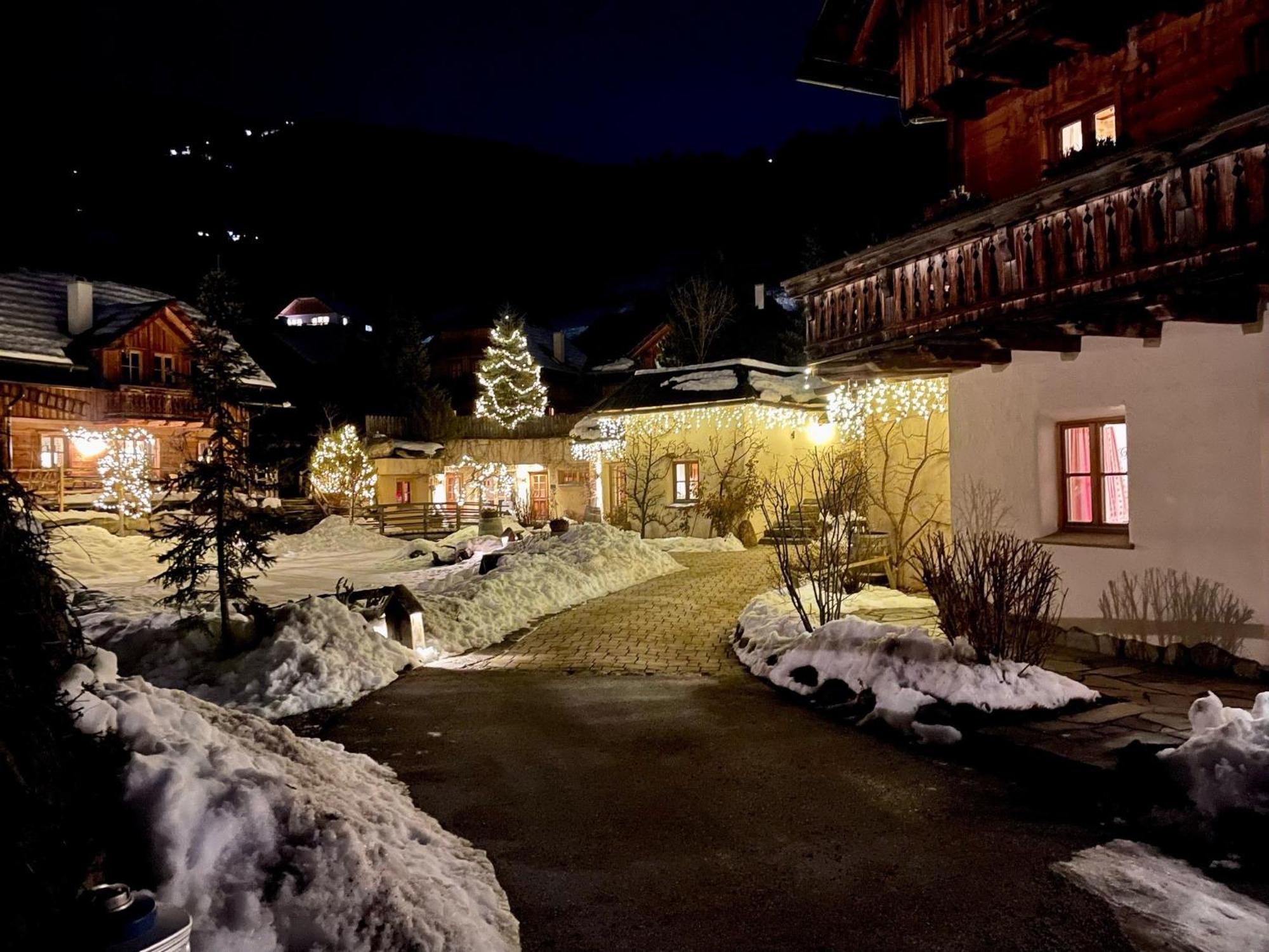 St Martin Chalets ซังคท์มิคาอิลอิมลุงเกา ภายนอก รูปภาพ