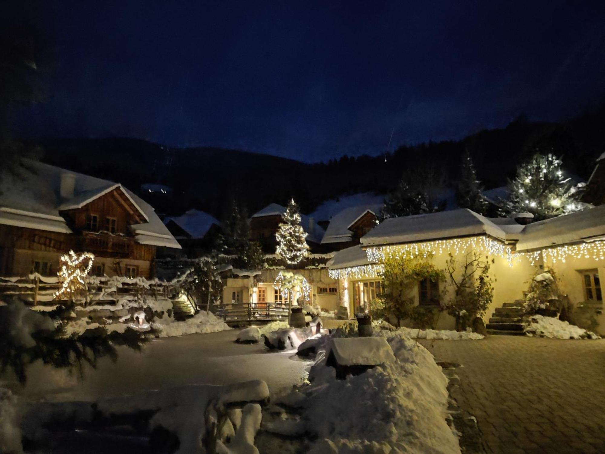 St Martin Chalets ซังคท์มิคาอิลอิมลุงเกา ภายนอก รูปภาพ