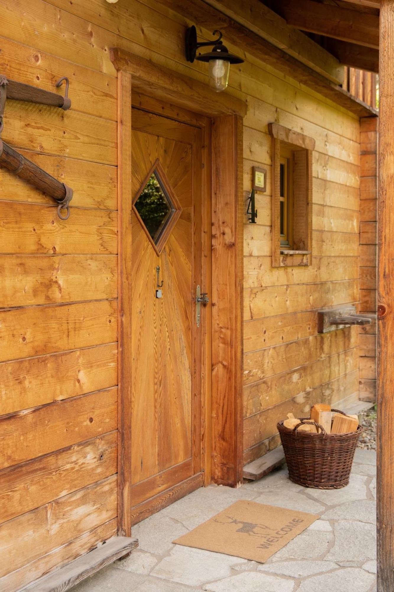 St Martin Chalets ซังคท์มิคาอิลอิมลุงเกา ภายนอก รูปภาพ